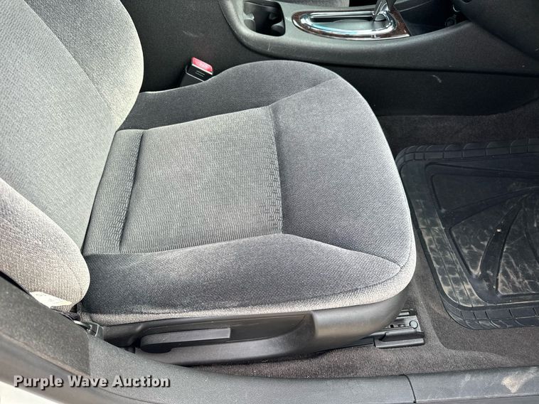 image for item DV1935 2016 Chevrolet Impala Limited 