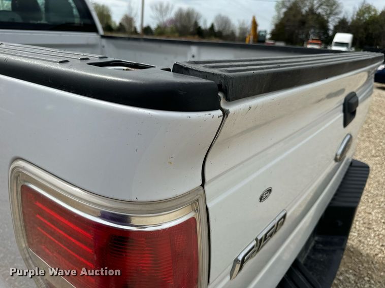 image for item DV1937 2014 Ford F150 XL SuperCab pickup truck