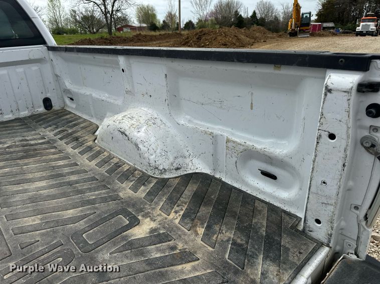 image for item DV1937 2014 Ford F150 XL SuperCab pickup truck