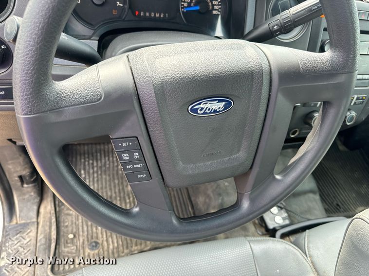 image for item DV1937 2014 Ford F150 XL SuperCab pickup truck