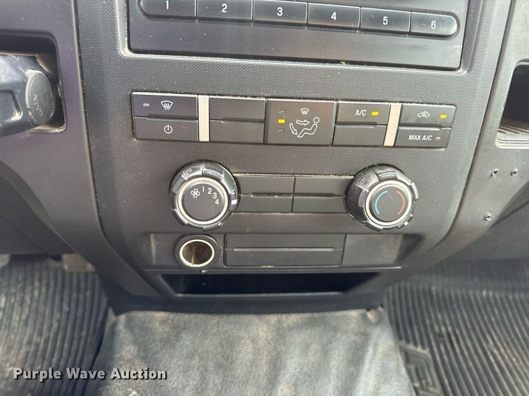 image for item DV1937 2014 Ford F150 XL SuperCab pickup truck