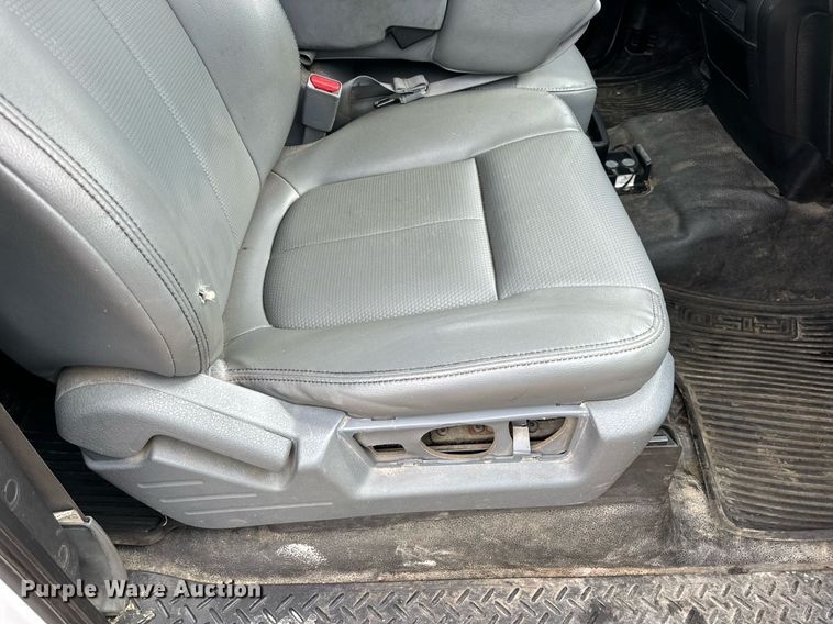 image for item DV1937 2014 Ford F150 XL SuperCab pickup truck