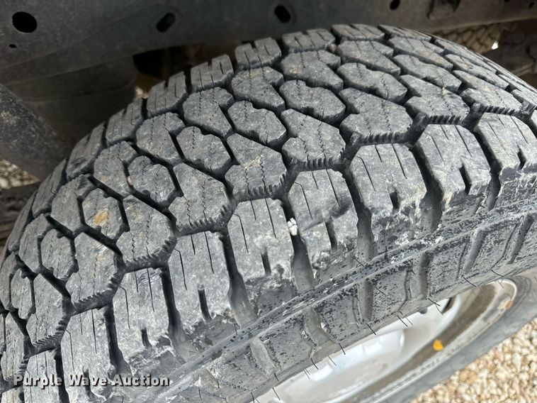 image for item DV1937 2014 Ford F150 XL SuperCab pickup truck