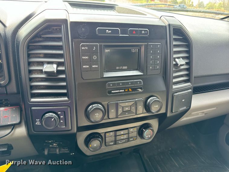 image for item DV1938 2018 Ford F150 XL SuperCab pickup truck