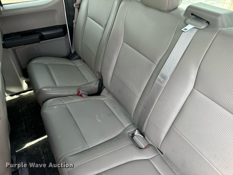 image for item DV1938 2018 Ford F150 XL SuperCab pickup truck