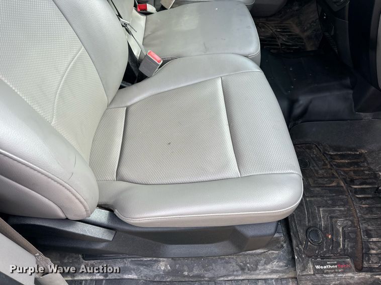 image for item DV1938 2018 Ford F150 XL SuperCab pickup truck