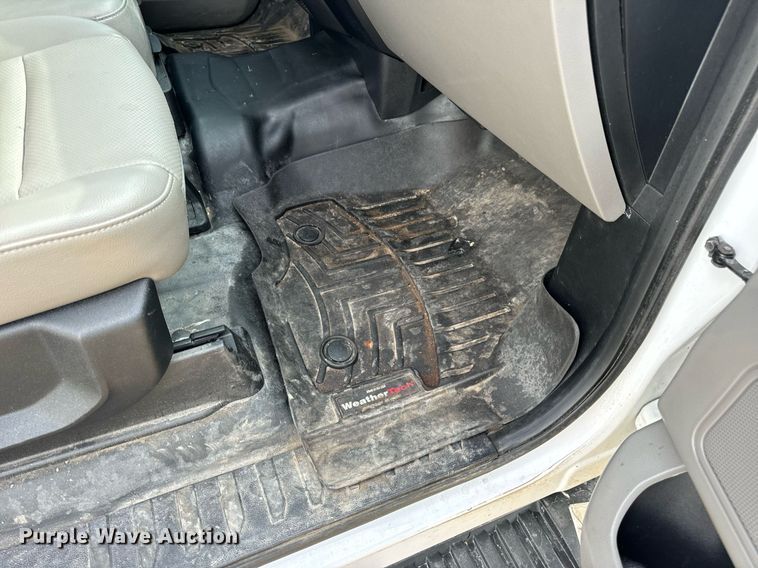 image for item DV1938 2018 Ford F150 XL SuperCab pickup truck