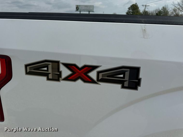 image for item DV1938 2018 Ford F150 XL SuperCab pickup truck