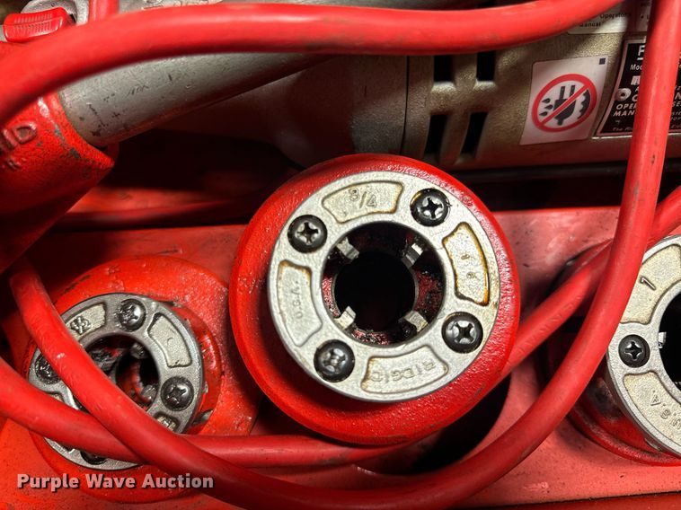 image for item DV1946 Ridgid pipe threader