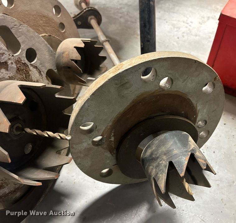 image for item DV1946 Ridgid pipe threader