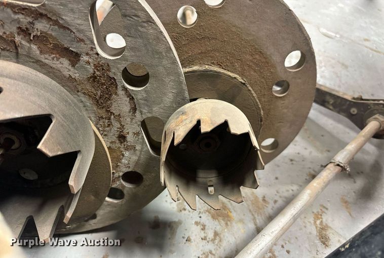 image for item DV1946 Ridgid pipe threader