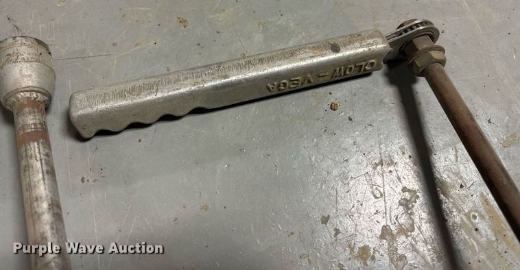 image for item DV1946 Ridgid pipe threader