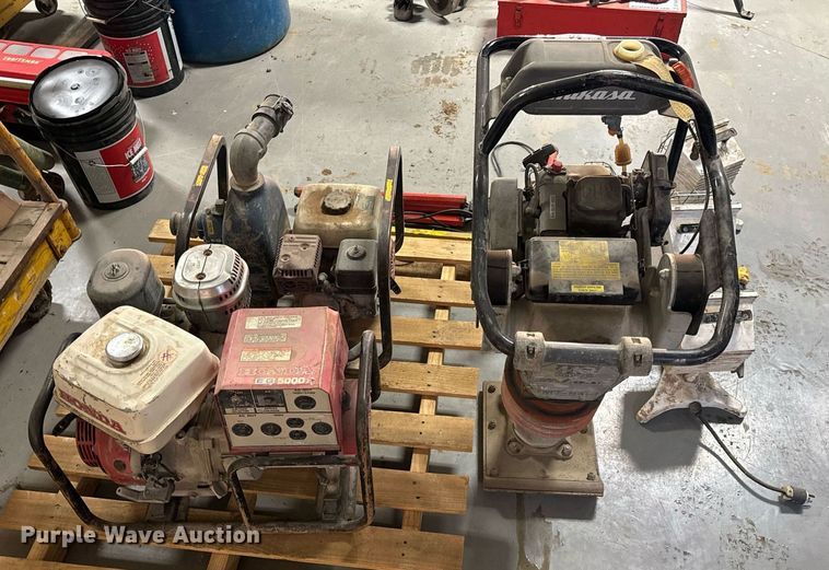 image for item DV1947 Tools