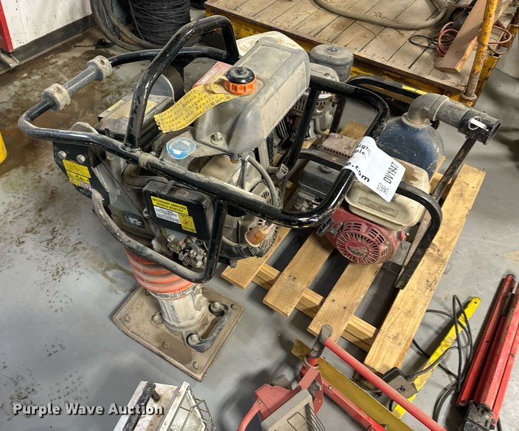 image for item DV1947 Tools