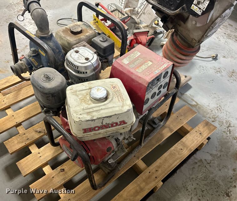 image for item DV1947 Tools