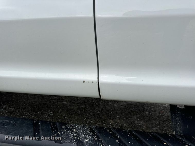 image for item DV1948 2017 Ford F250 Super Duty XL SuperCab pickup truck