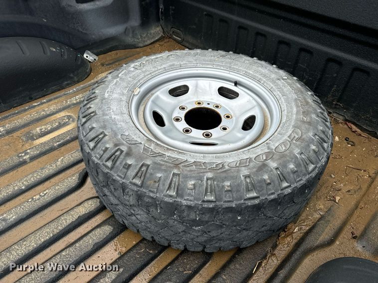 image for item DV1948 2017 Ford F250 Super Duty XL SuperCab pickup truck