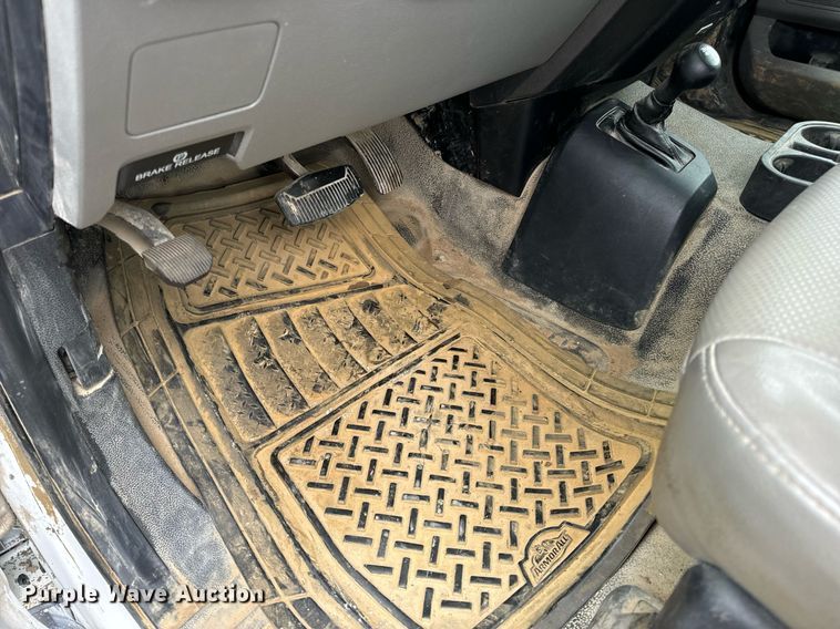 image for item DV1948 2017 Ford F250 Super Duty XL SuperCab pickup truck