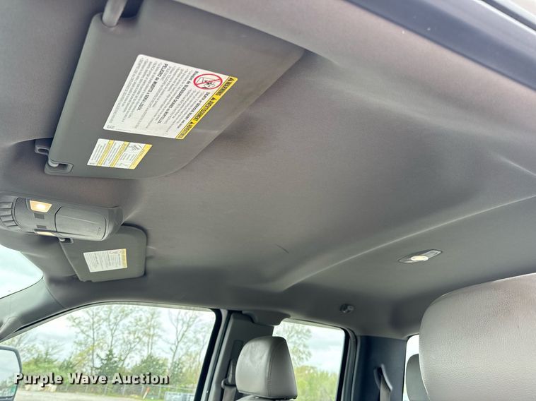 image for item DV1948 2017 Ford F250 Super Duty XL SuperCab pickup truck