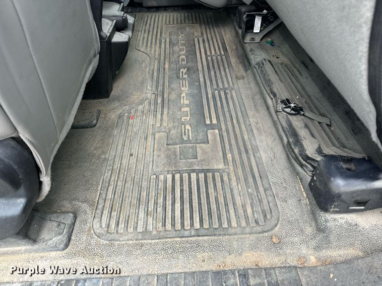 image for item DV1948 2017 Ford F250 Super Duty XL SuperCab pickup truck