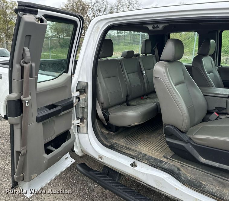 image for item DV1948 2017 Ford F250 Super Duty XL SuperCab pickup truck