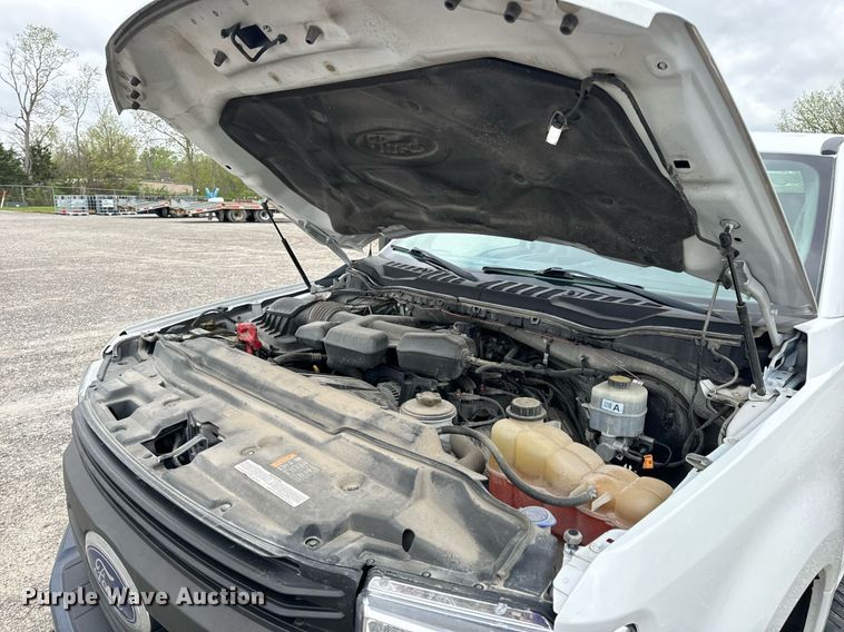 image for item DV1948 2017 Ford F250 Super Duty XL SuperCab pickup truck