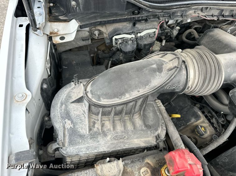 image for item DV1948 2017 Ford F250 Super Duty XL SuperCab pickup truck