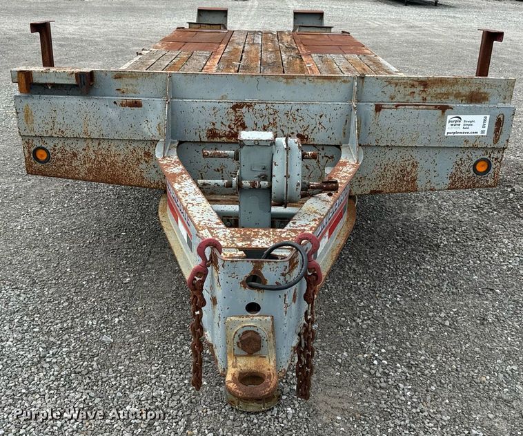 image for item DV1950 2000 Interstate 20DT equipment trailer