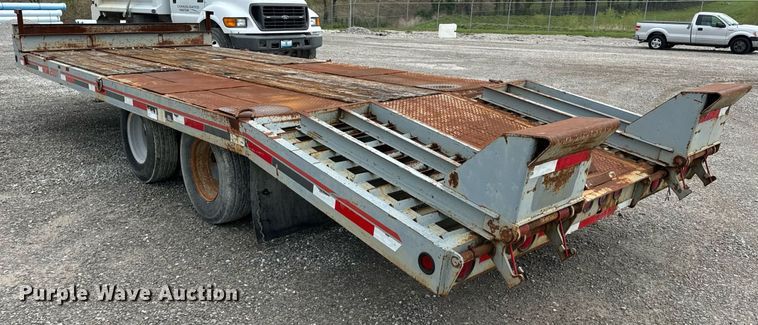 image for item DV1950 2000 Interstate 20DT equipment trailer