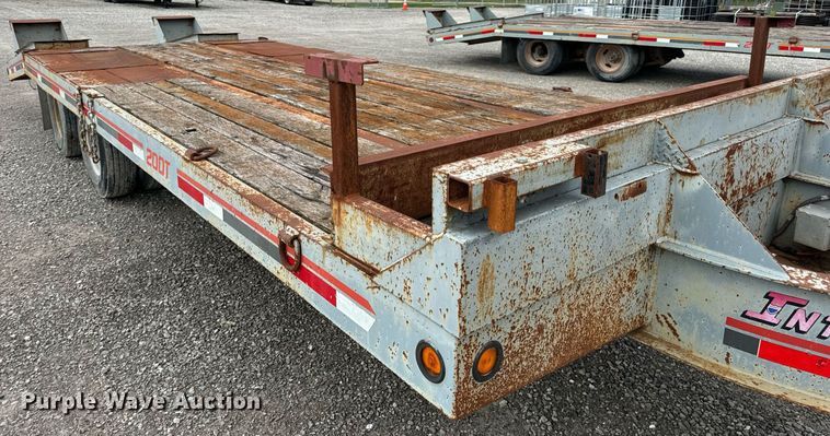 image for item DV1950 2000 Interstate 20DT equipment trailer
