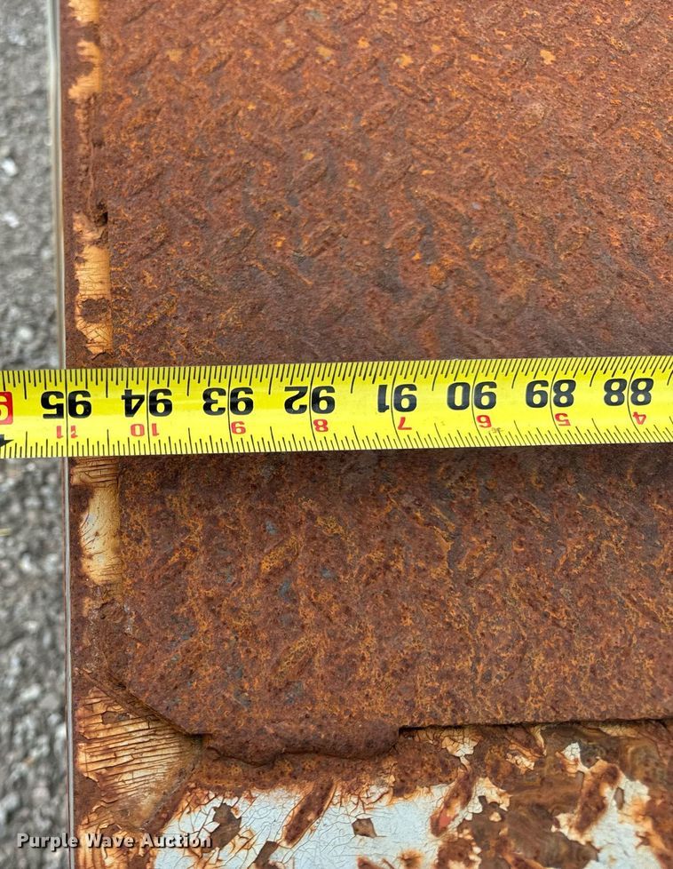 image for item DV1950 2000 Interstate 20DT equipment trailer