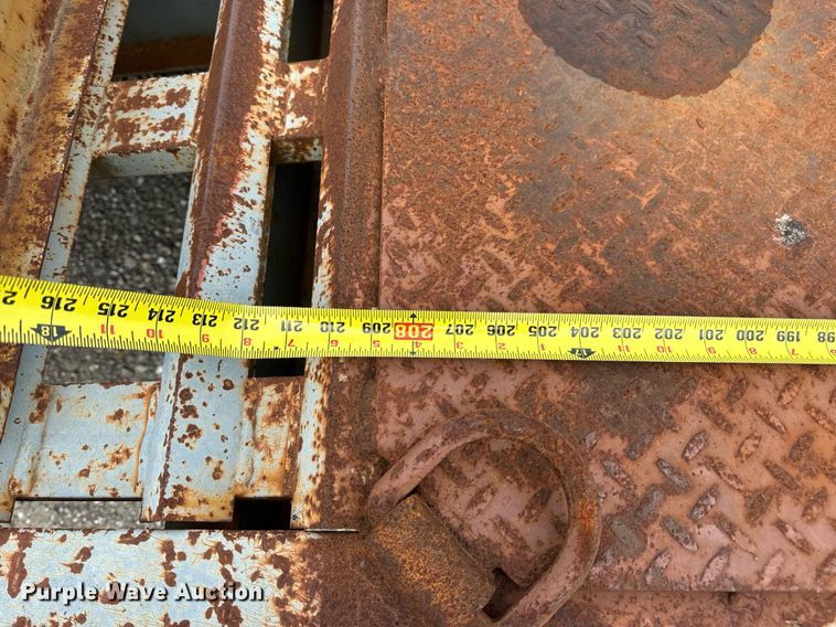 image for item DV1950 2000 Interstate 20DT equipment trailer