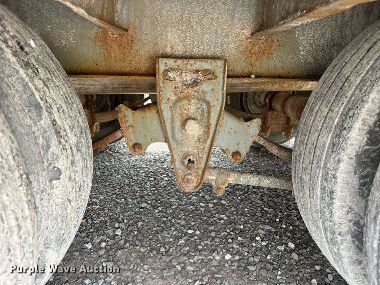 image for item DV1950 2000 Interstate 20DT equipment trailer