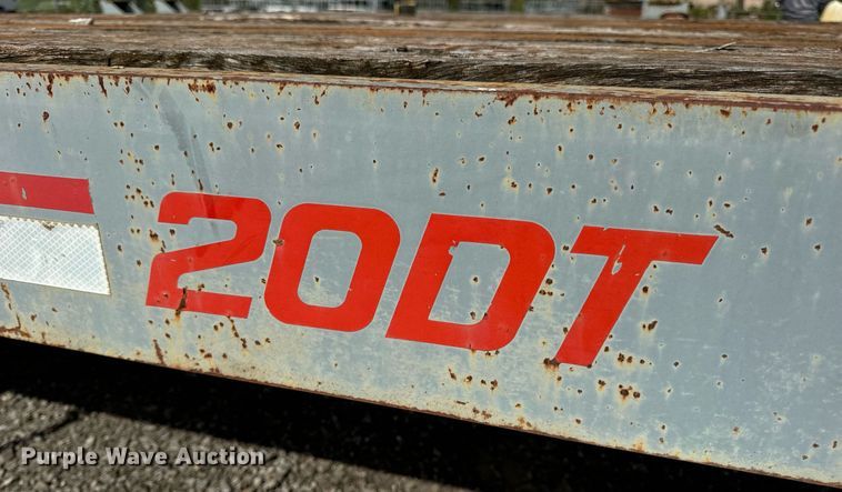 image for item DV1950 2000 Interstate 20DT equipment trailer