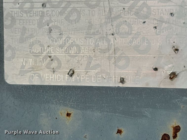 image for item DV1950 2000 Interstate 20DT equipment trailer