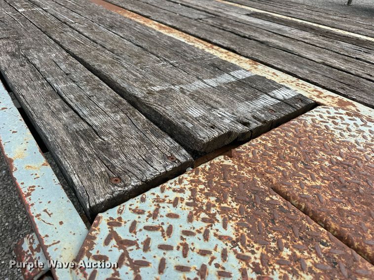 image for item DV1951 1997 Interstate 20DT equipment trailer