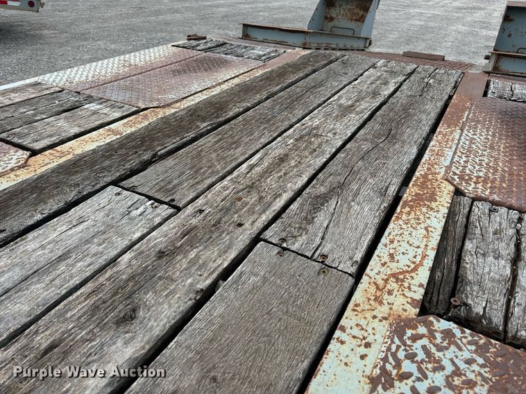 image for item DV1951 1997 Interstate 20DT equipment trailer