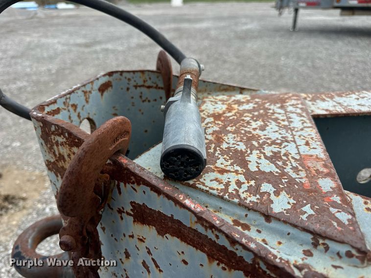 image for item DV1951 1997 Interstate 20DT equipment trailer