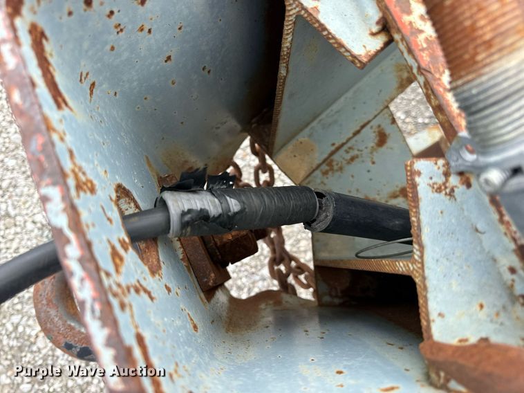 image for item DV1951 1997 Interstate 20DT equipment trailer