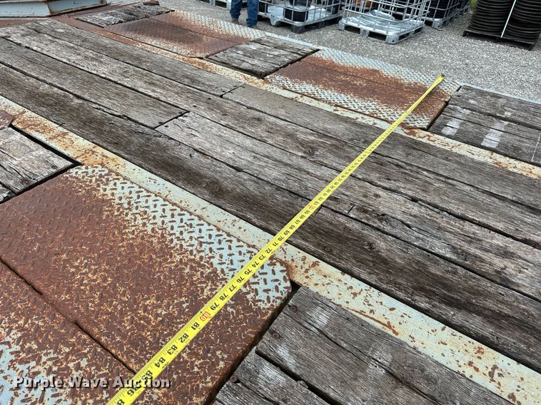 image for item DV1951 1997 Interstate 20DT equipment trailer