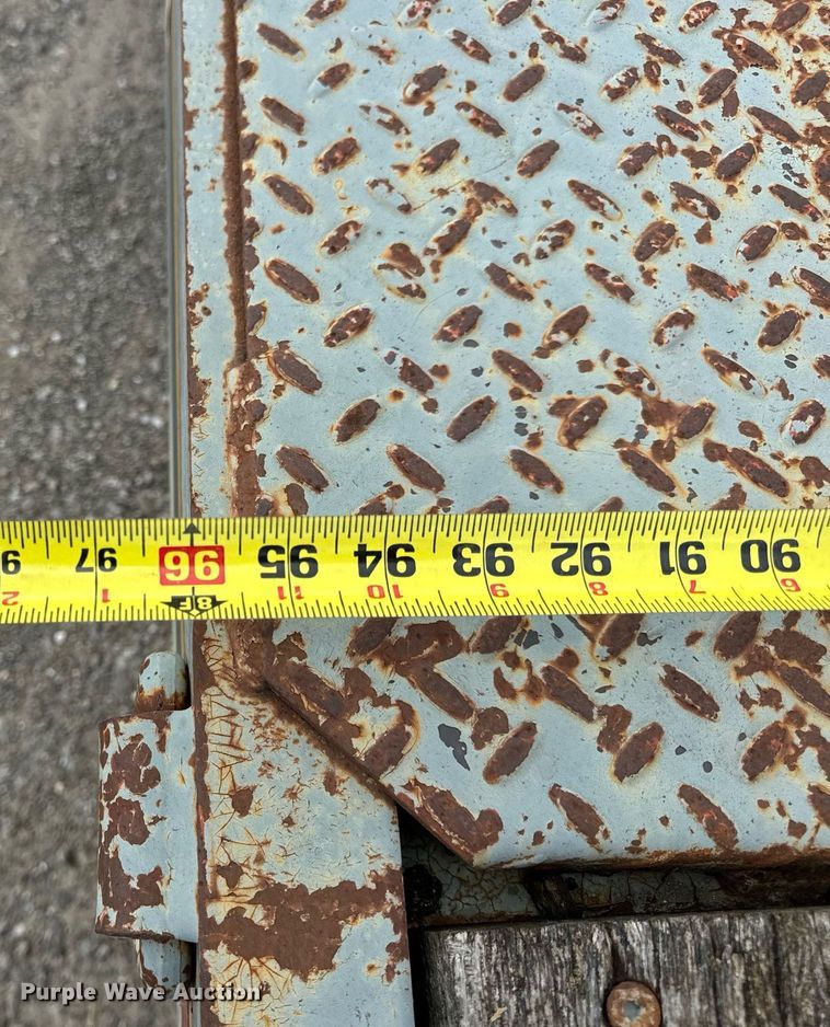 image for item DV1951 1997 Interstate 20DT equipment trailer