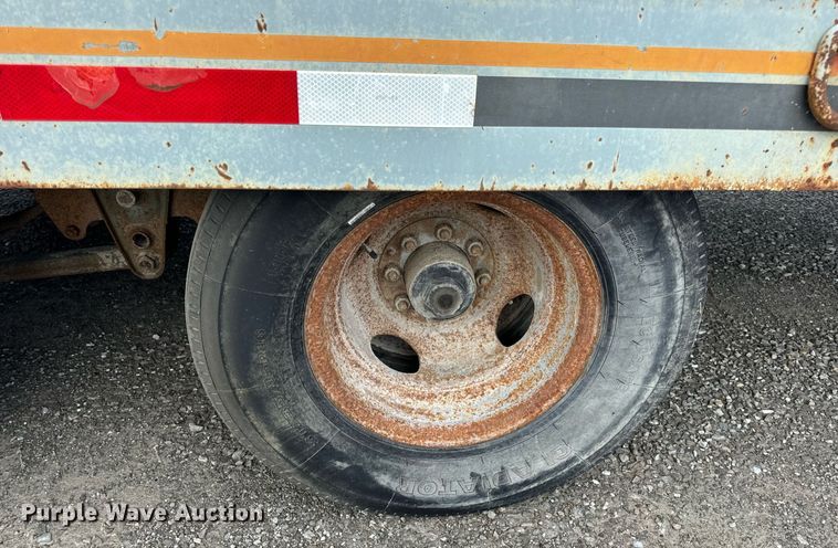 image for item DV1951 1997 Interstate 20DT equipment trailer