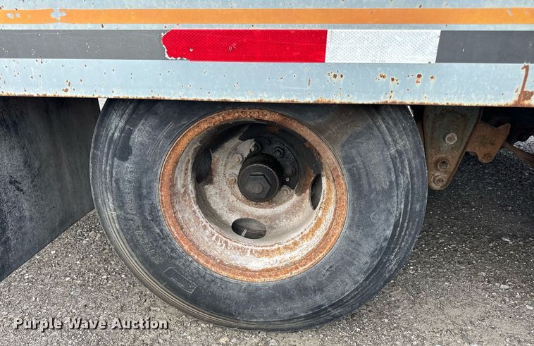 image for item DV1951 1997 Interstate 20DT equipment trailer