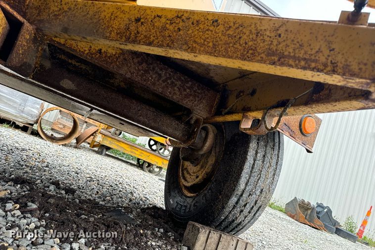 image for item DV1952 1994 Vermeer 1250BC wood chipper