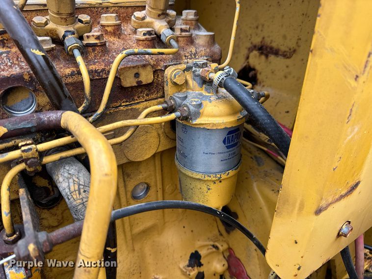 image for item DV1952 1994 Vermeer 1250BC wood chipper