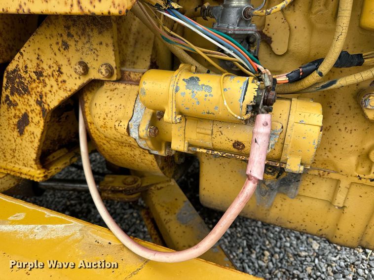 image for item DV1952 1994 Vermeer 1250BC wood chipper