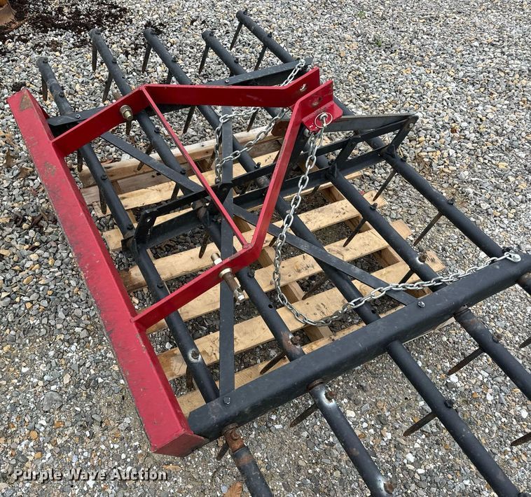 image for item DV1953 Spike tooth harrow