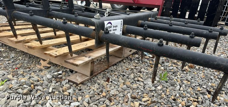 image for item DV1953 Spike tooth harrow