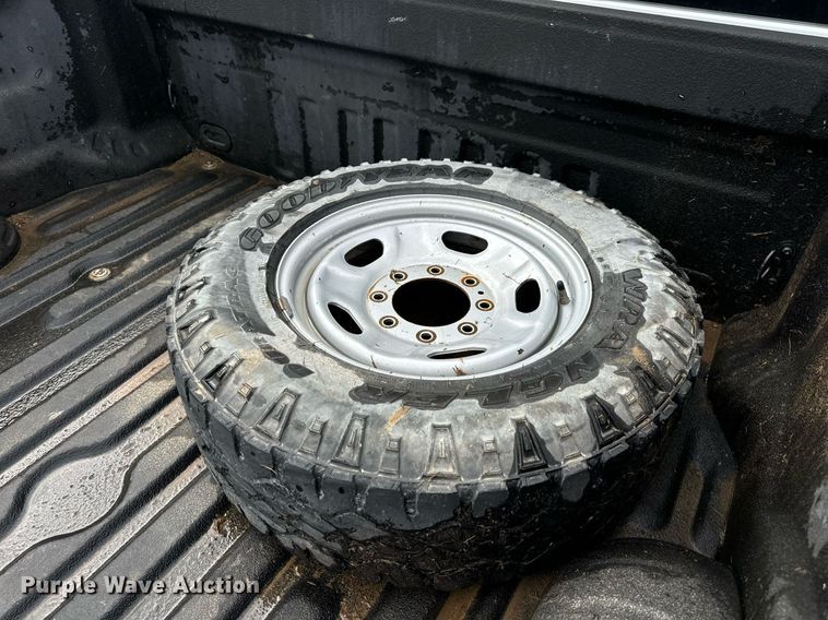 image for item DV1954 2017 Ford F250 Super Duty XL SuperCab pickup truck