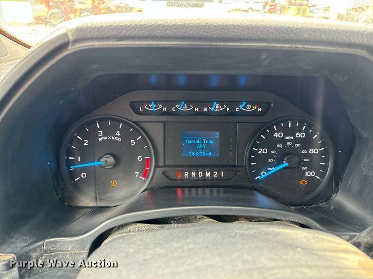 image for item DV1954 2017 Ford F250 Super Duty XL SuperCab pickup truck